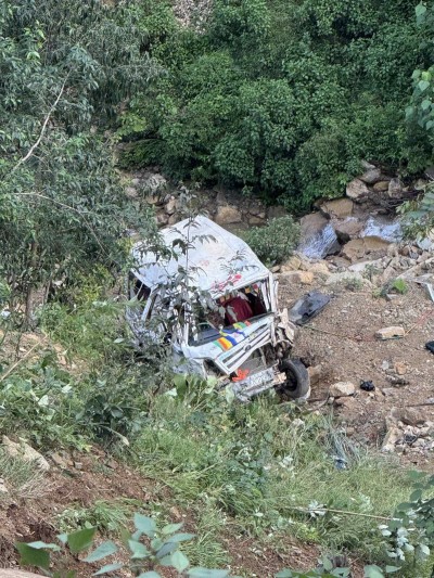  सल्यानमा गाडी दुर्घटना हुँदा तीन जनाको मृत्यु, दुई जना घाईते 